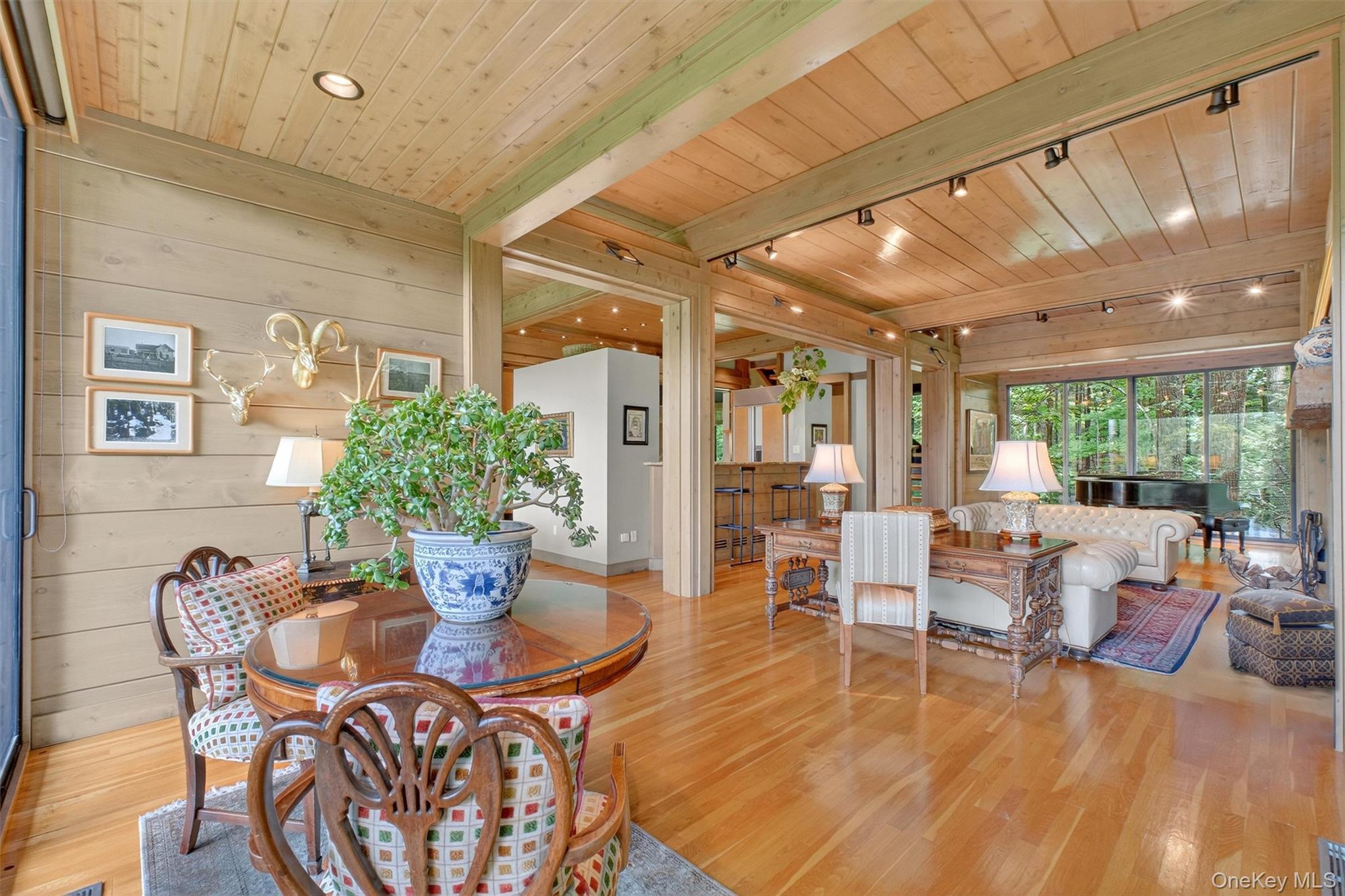 16 Gorge Lane, Pound Ridge, NY 10576