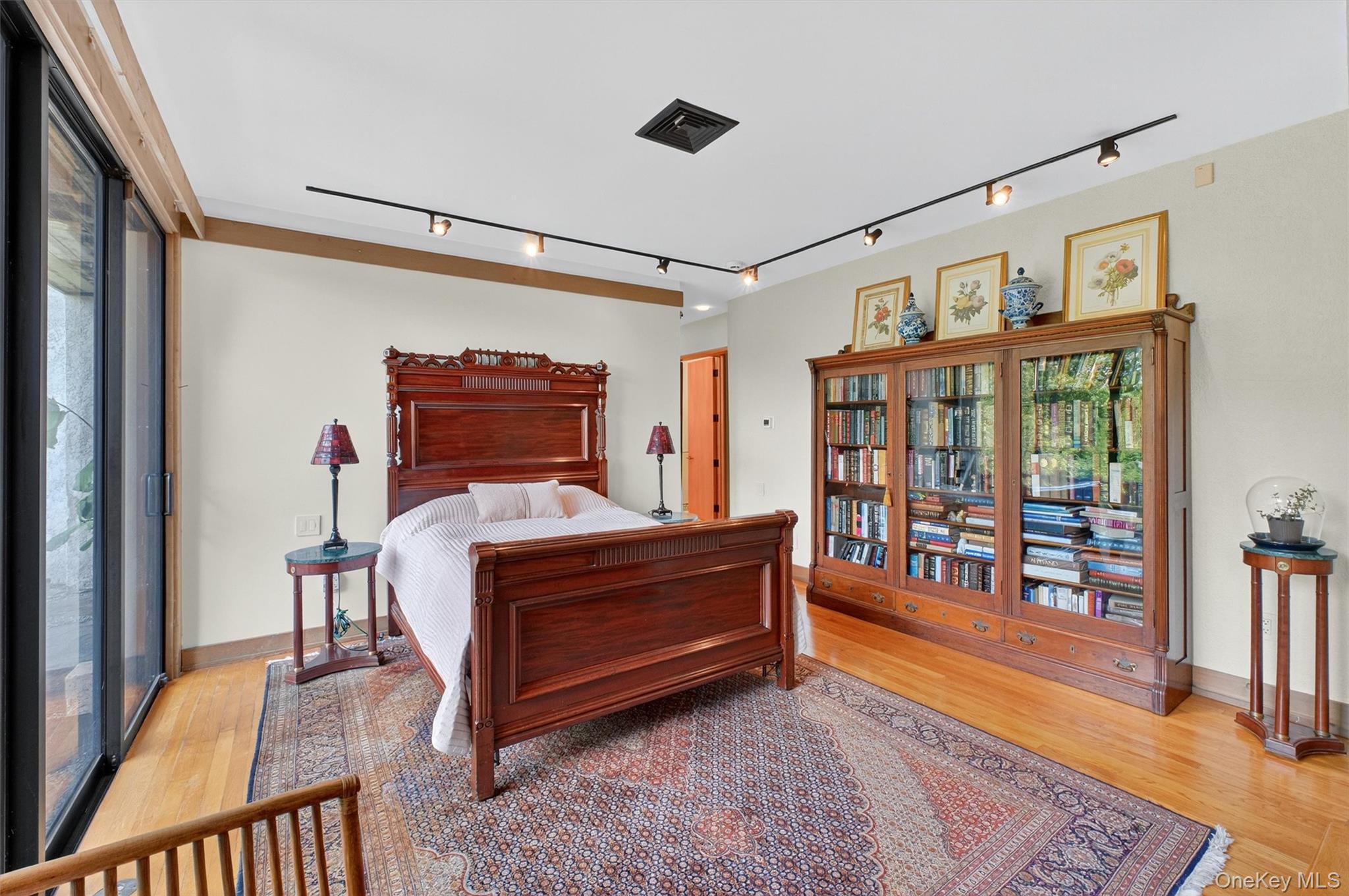 16 Gorge Lane, Pound Ridge, NY 10576