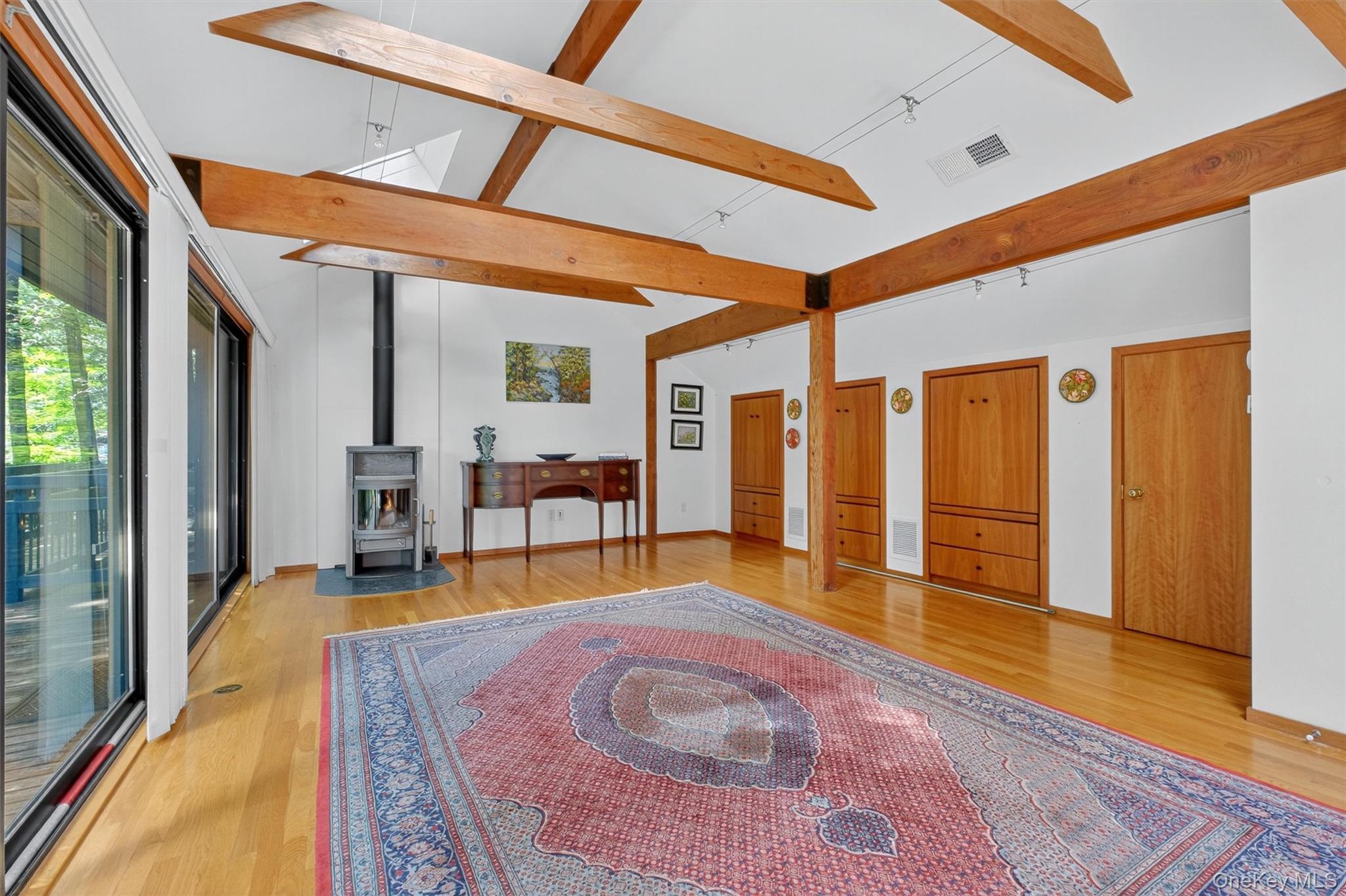 16 Gorge Lane, Pound Ridge, NY 10576