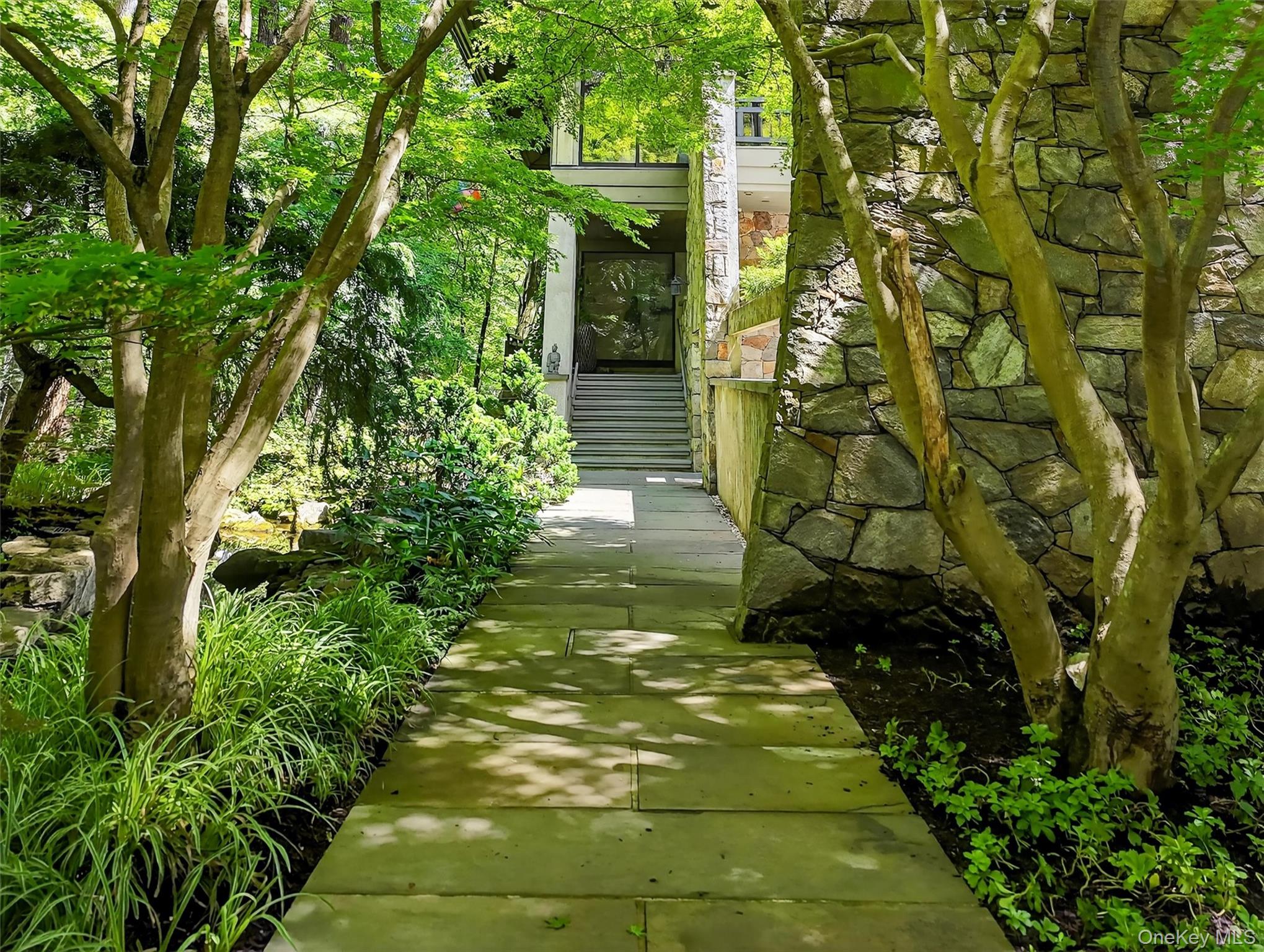 16 Gorge Lane, Pound Ridge, NY 10576