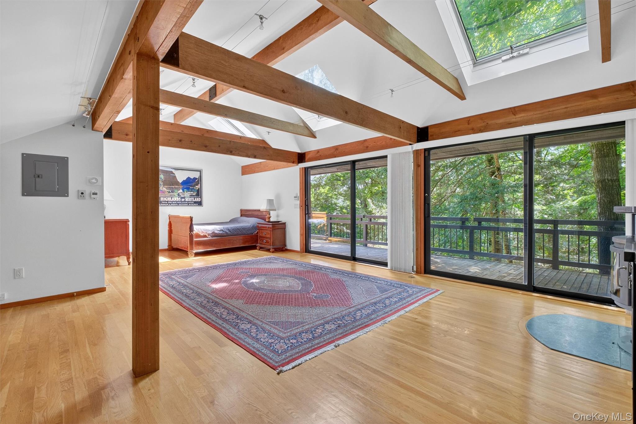 16 Gorge Lane, Pound Ridge, NY 10576