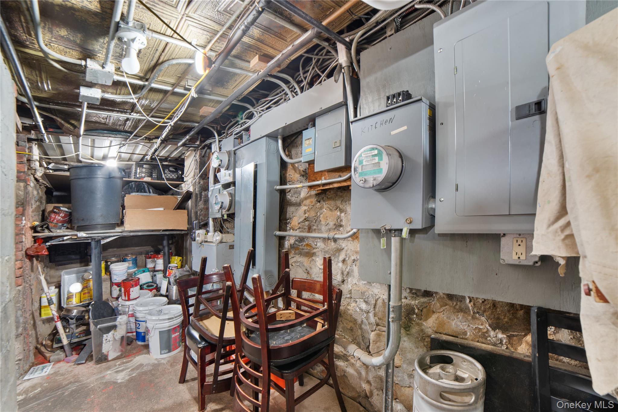 9-17 Clintonville Street, Whitestone, NY 11357