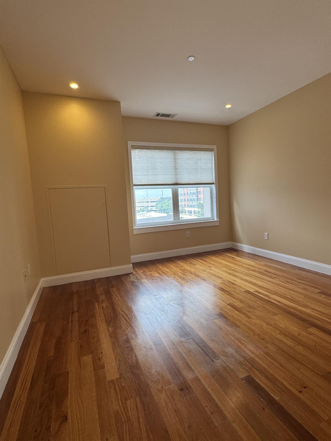 543 Main Street # 408, New Rochelle, NY 10801