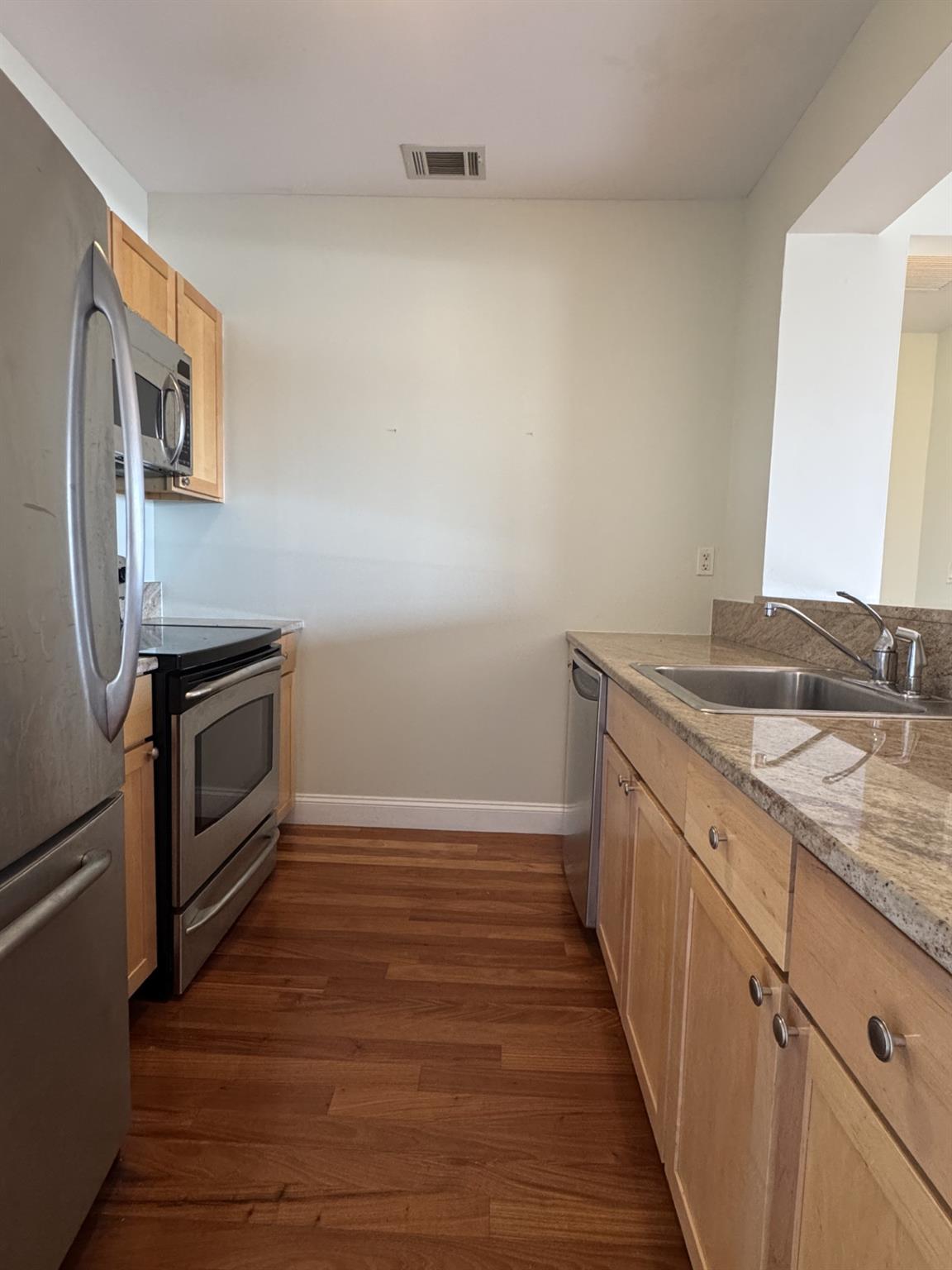 543 Main Street # 408, New Rochelle, NY 10801
