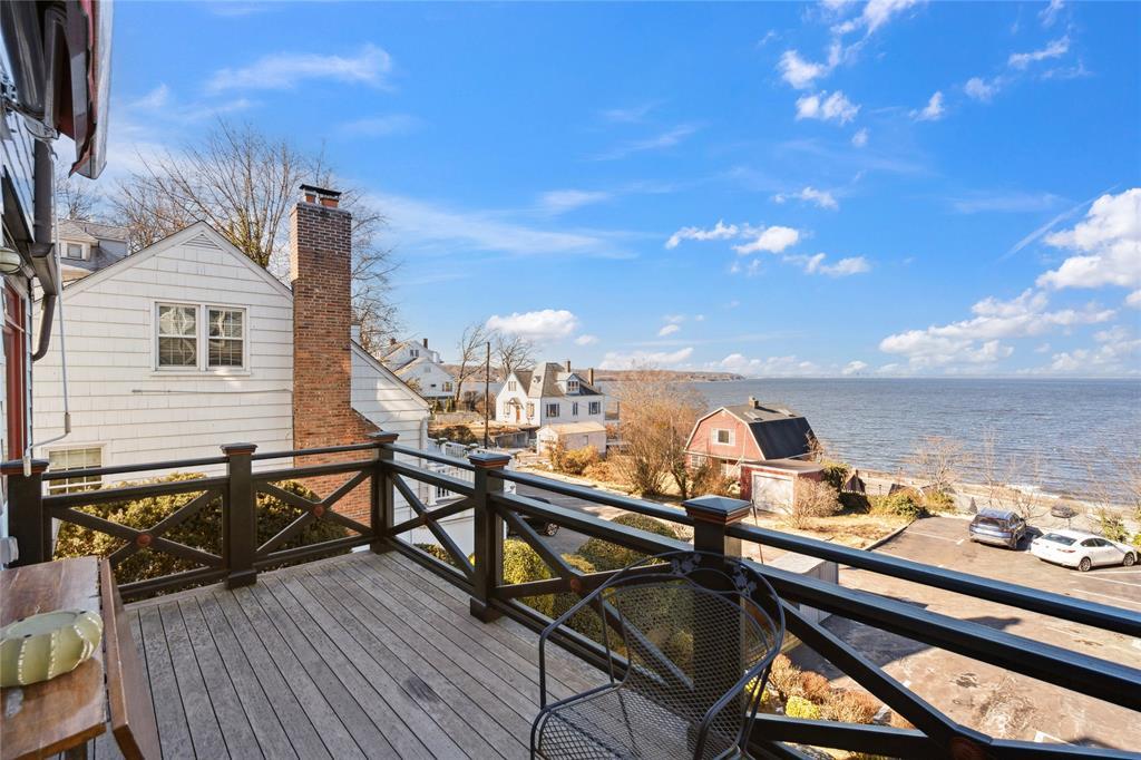 54 Prospect Avenue # Lower level, Sea Cliff, NY 11579