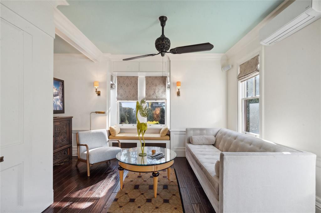 54 Prospect Avenue # Lower level, Sea Cliff, NY 11579