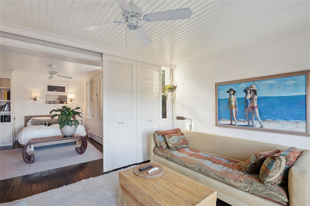 54 Prospect Avenue # Lower level, Sea Cliff, NY 11579
