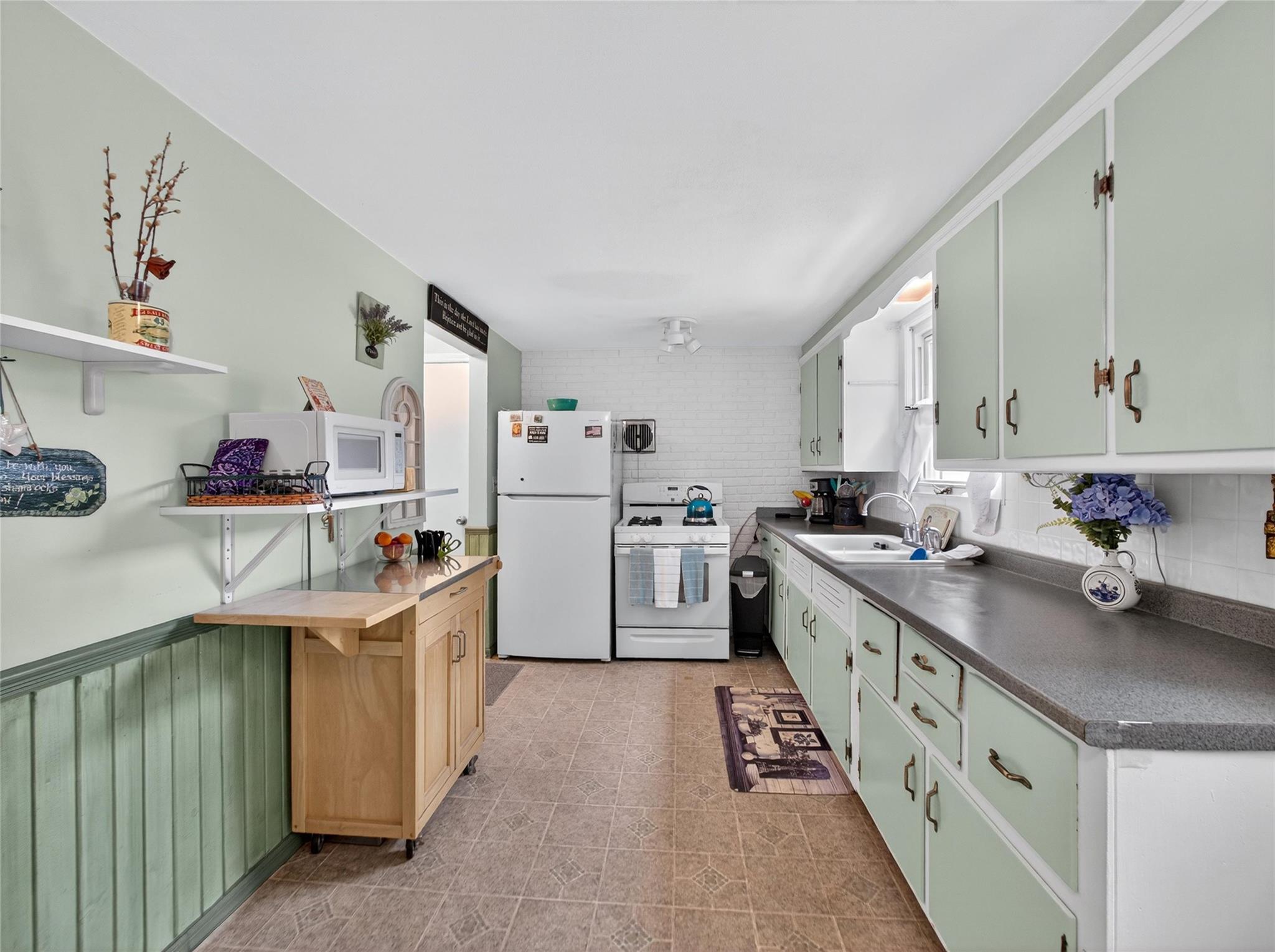 3 Birch Street, Airmont, NY 10952