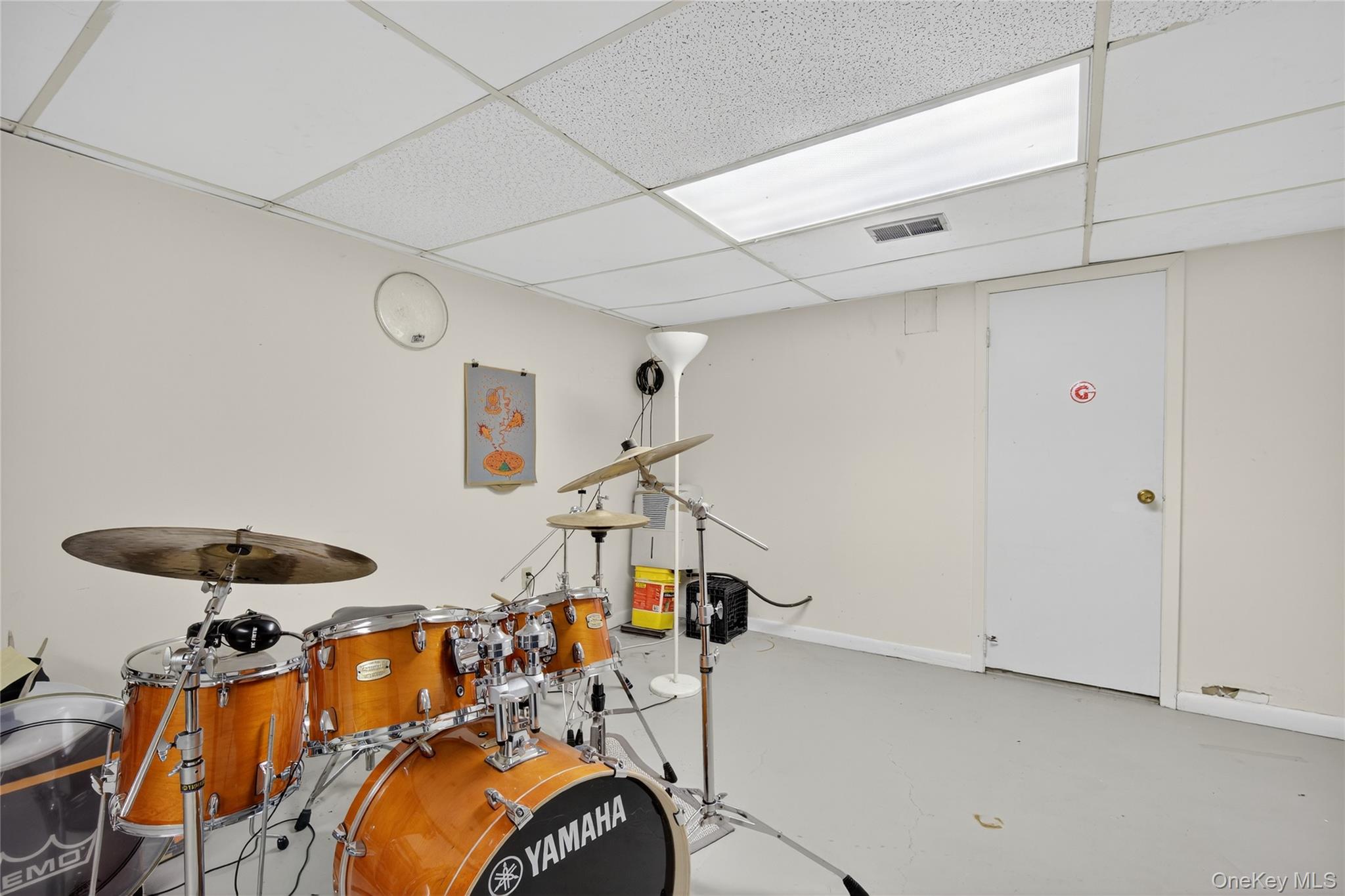 7641 N Broadway, Red Hook, NY 12571