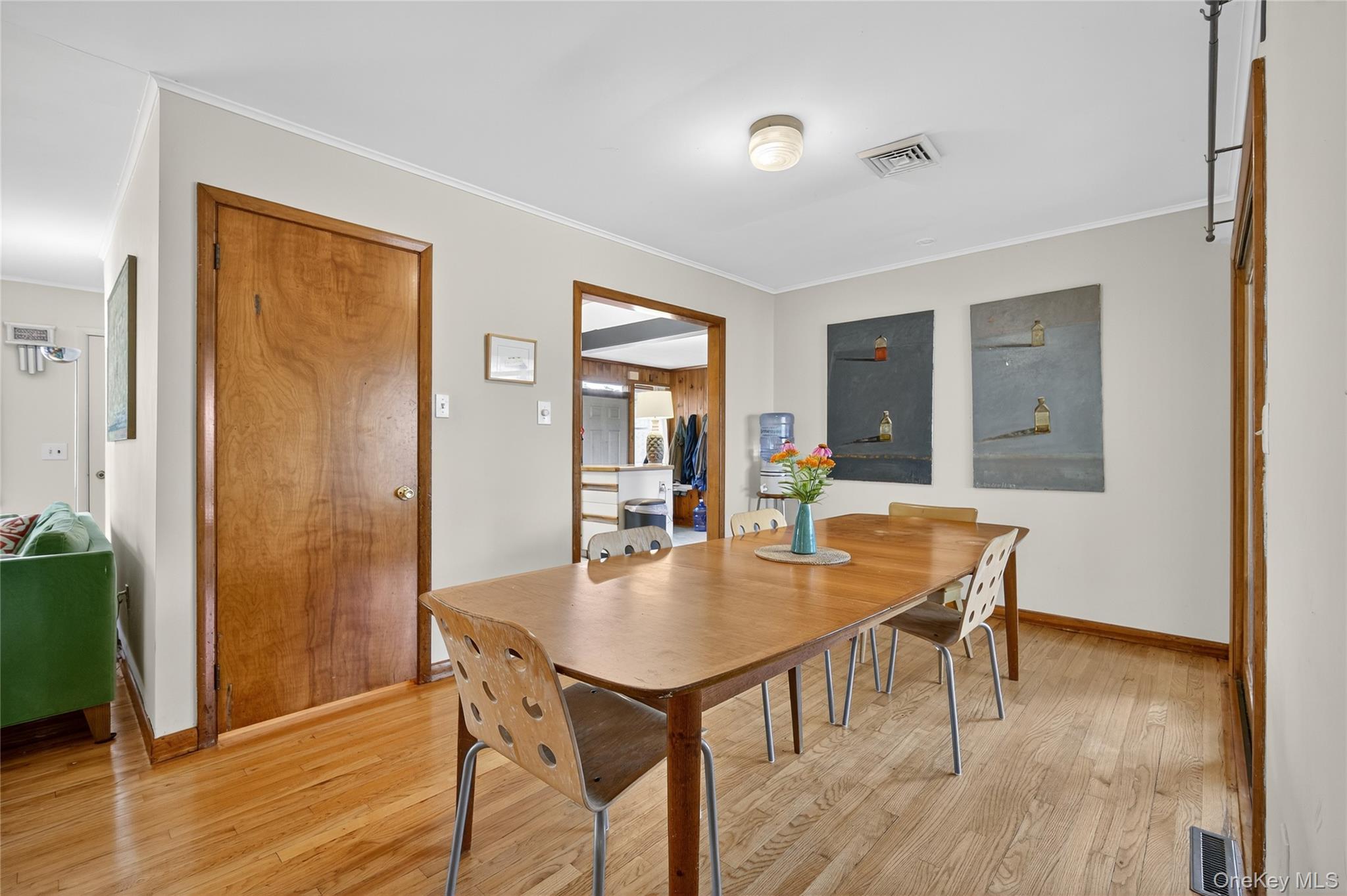 7641 N Broadway, Red Hook, NY 12571