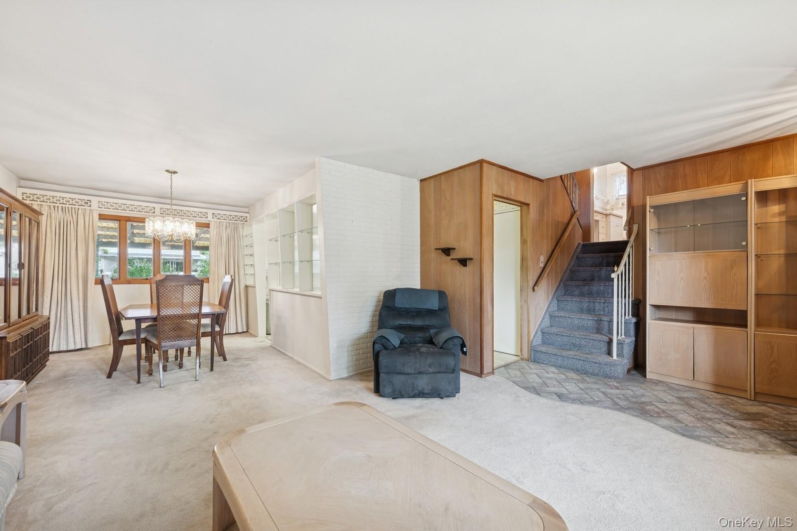 3 Rutland Road, Massapequa, NY 11758