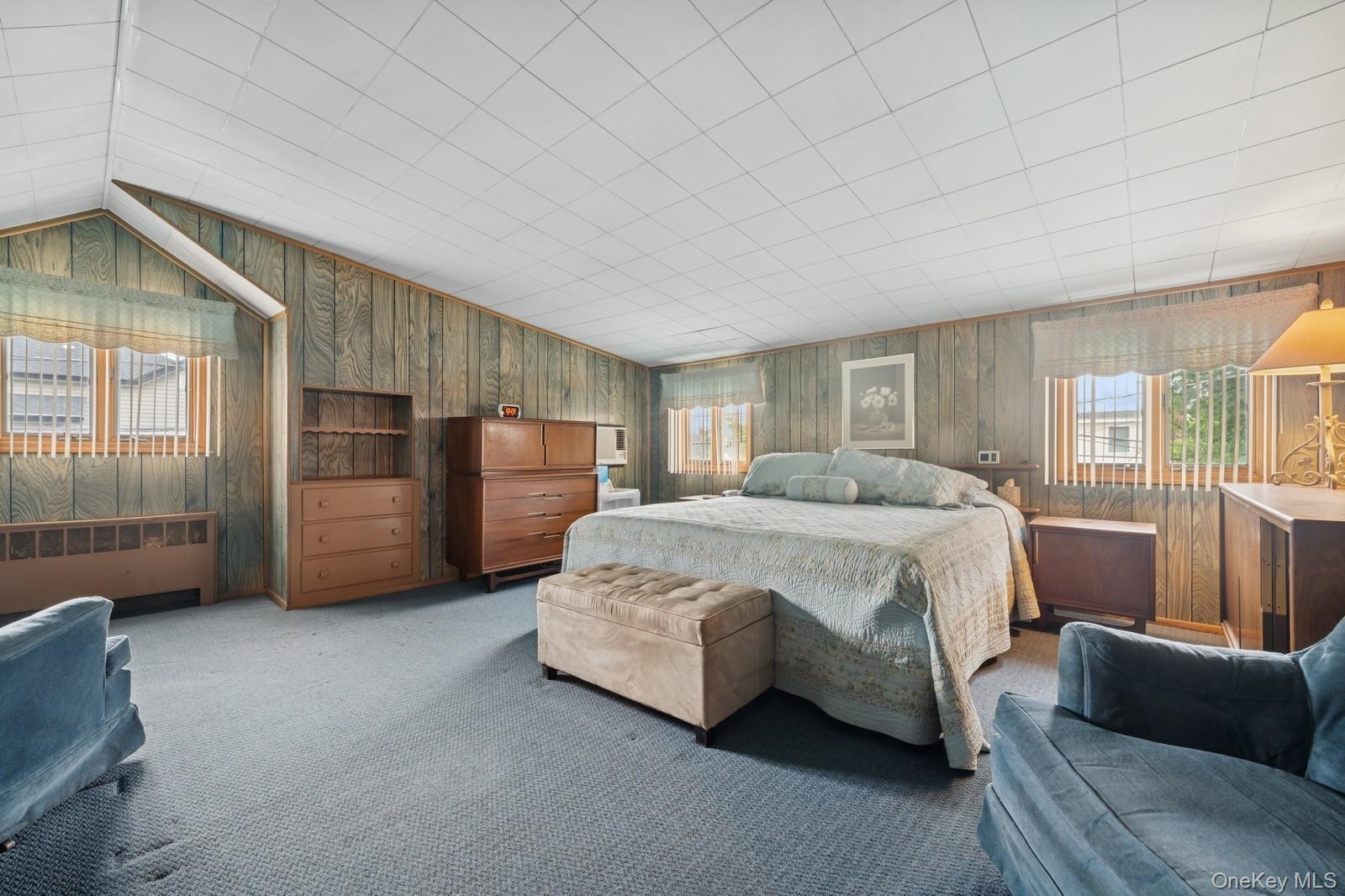 3 Rutland Road, Massapequa, NY 11758