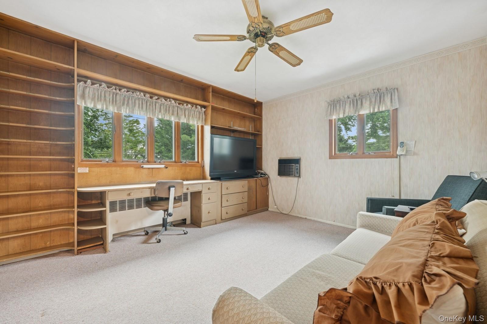 3 Rutland Road, Massapequa, NY 11758