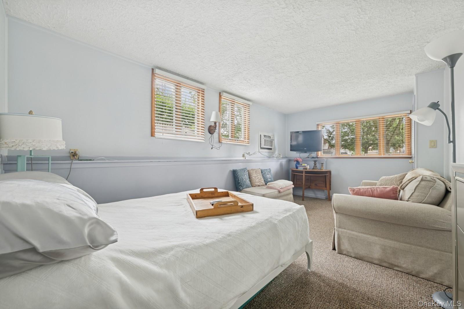 3 Rutland Road, Massapequa, NY 11758