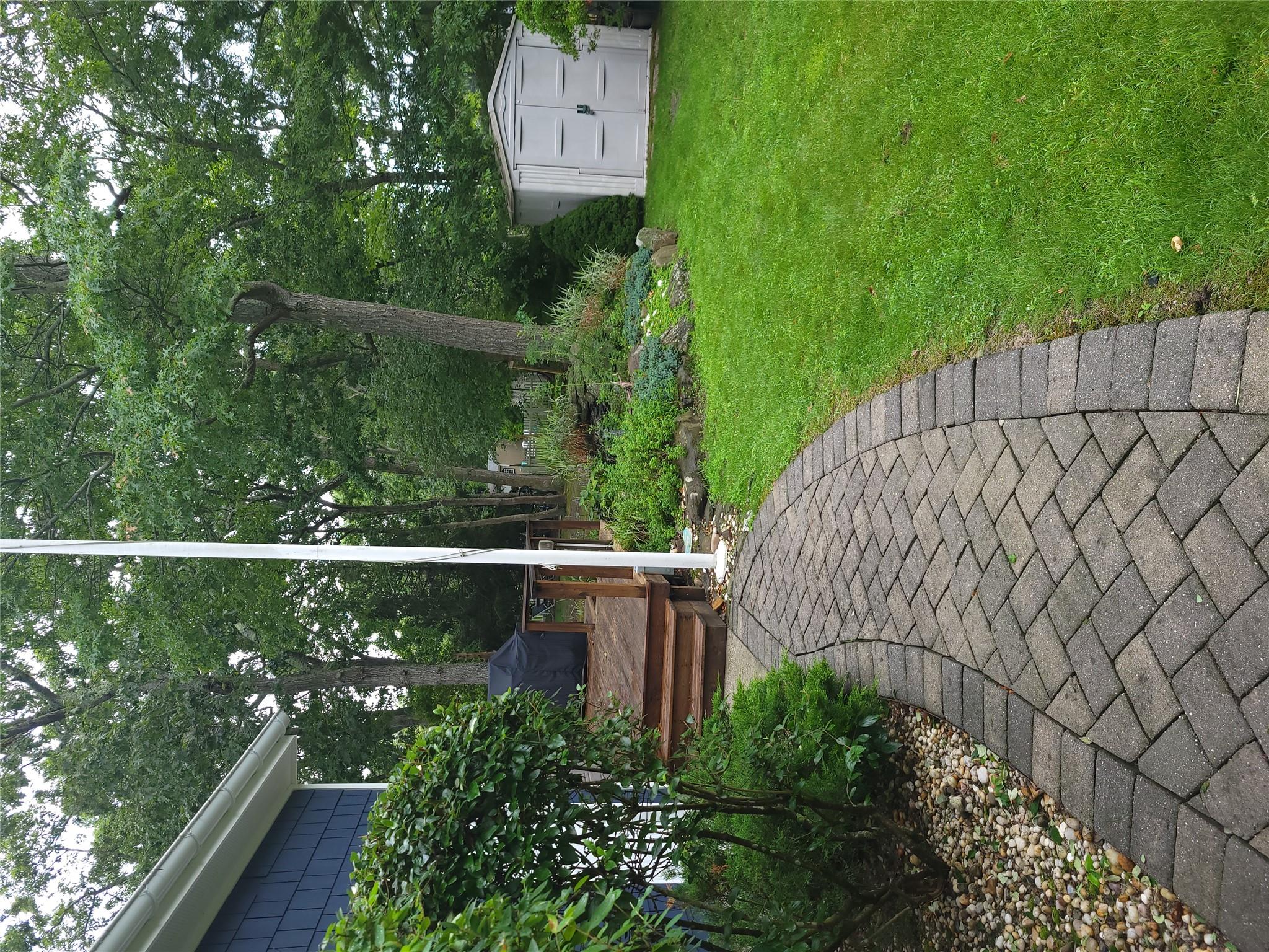 67 Wakeman Road, Hampton Bays, NY 11946