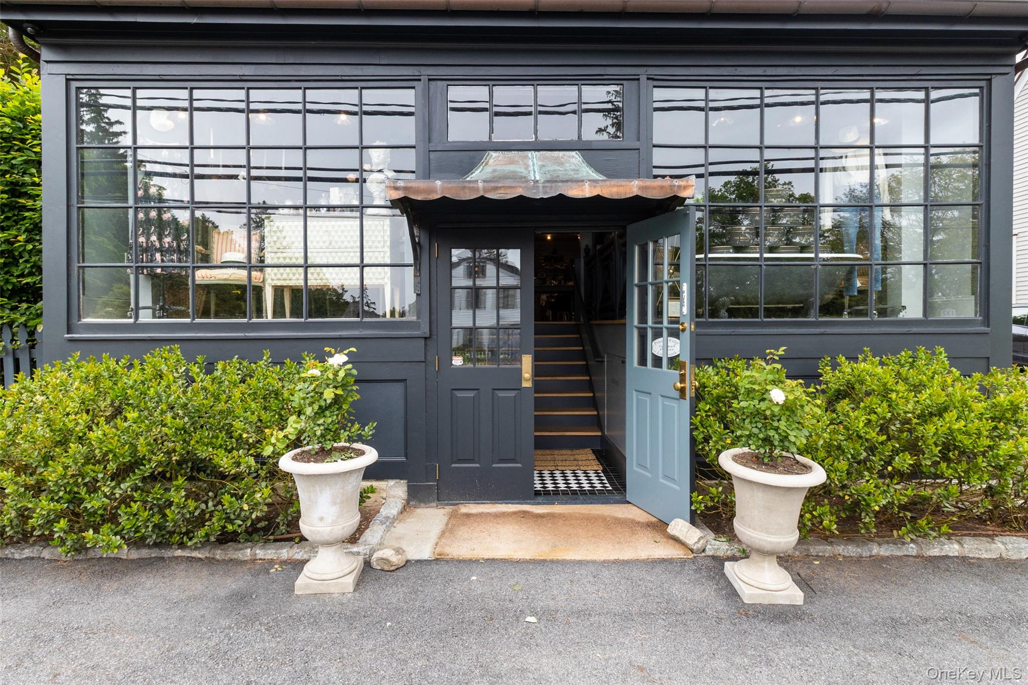 259 Westchester Avenue, Pound Ridge, NY 10576