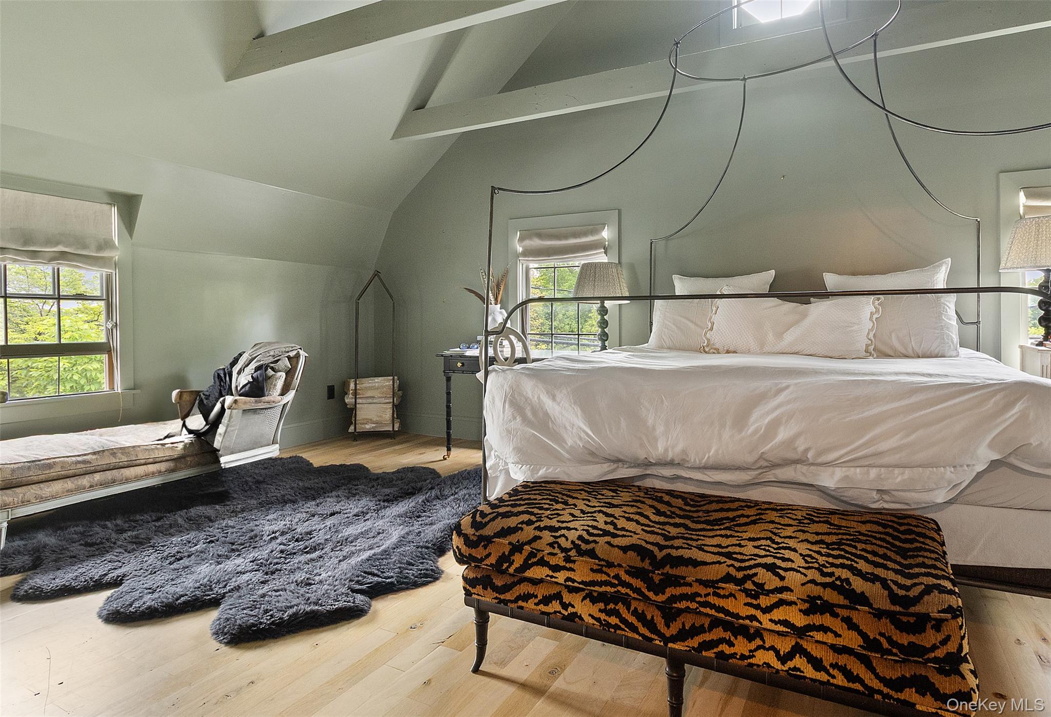 259 Westchester Avenue, Pound Ridge, NY 10576