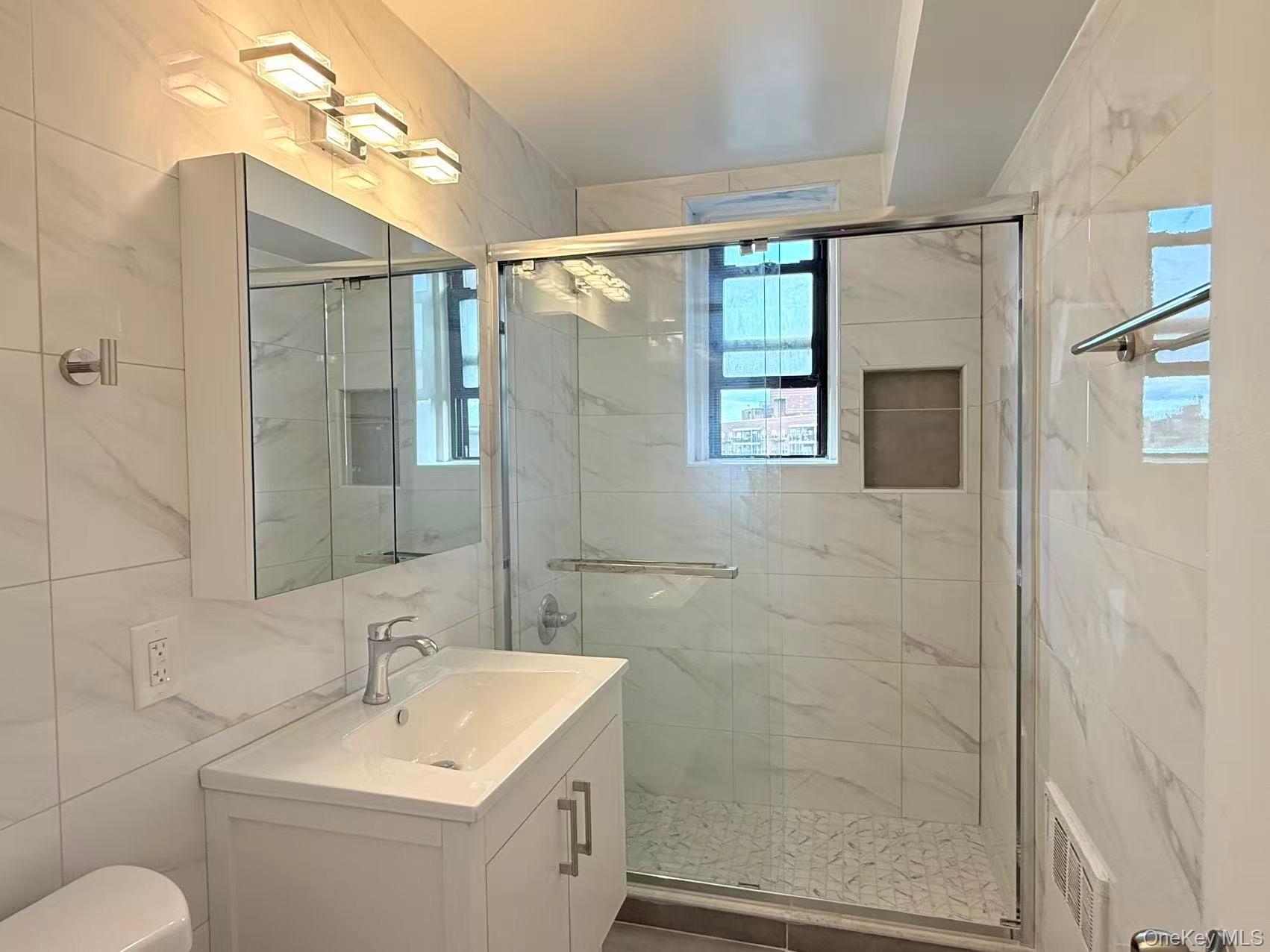 136-30 Sanford Avenue # 6D, Flushing, NY 11355