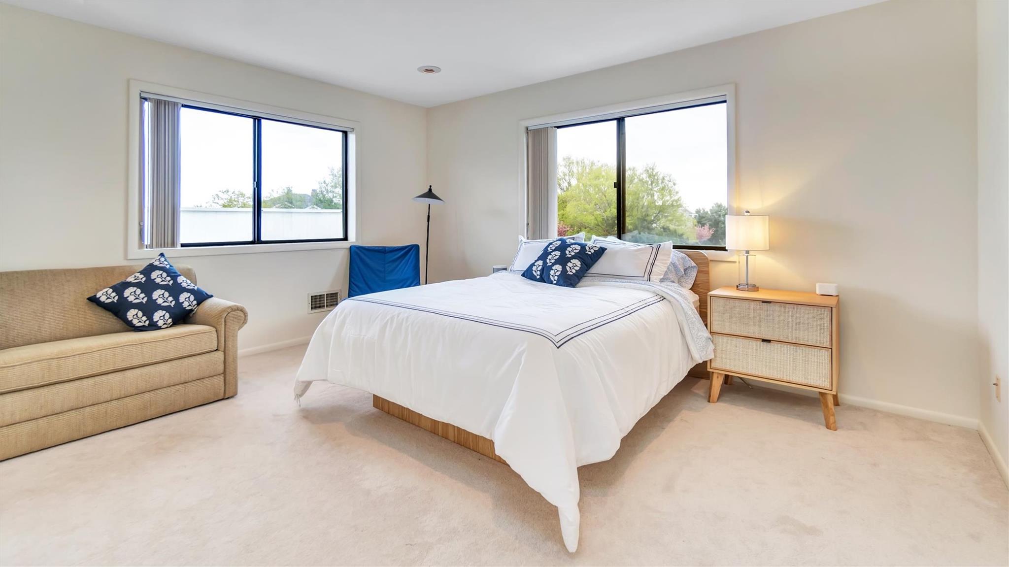 8 Stacy Drive, Westhampton Beach, NY 11978