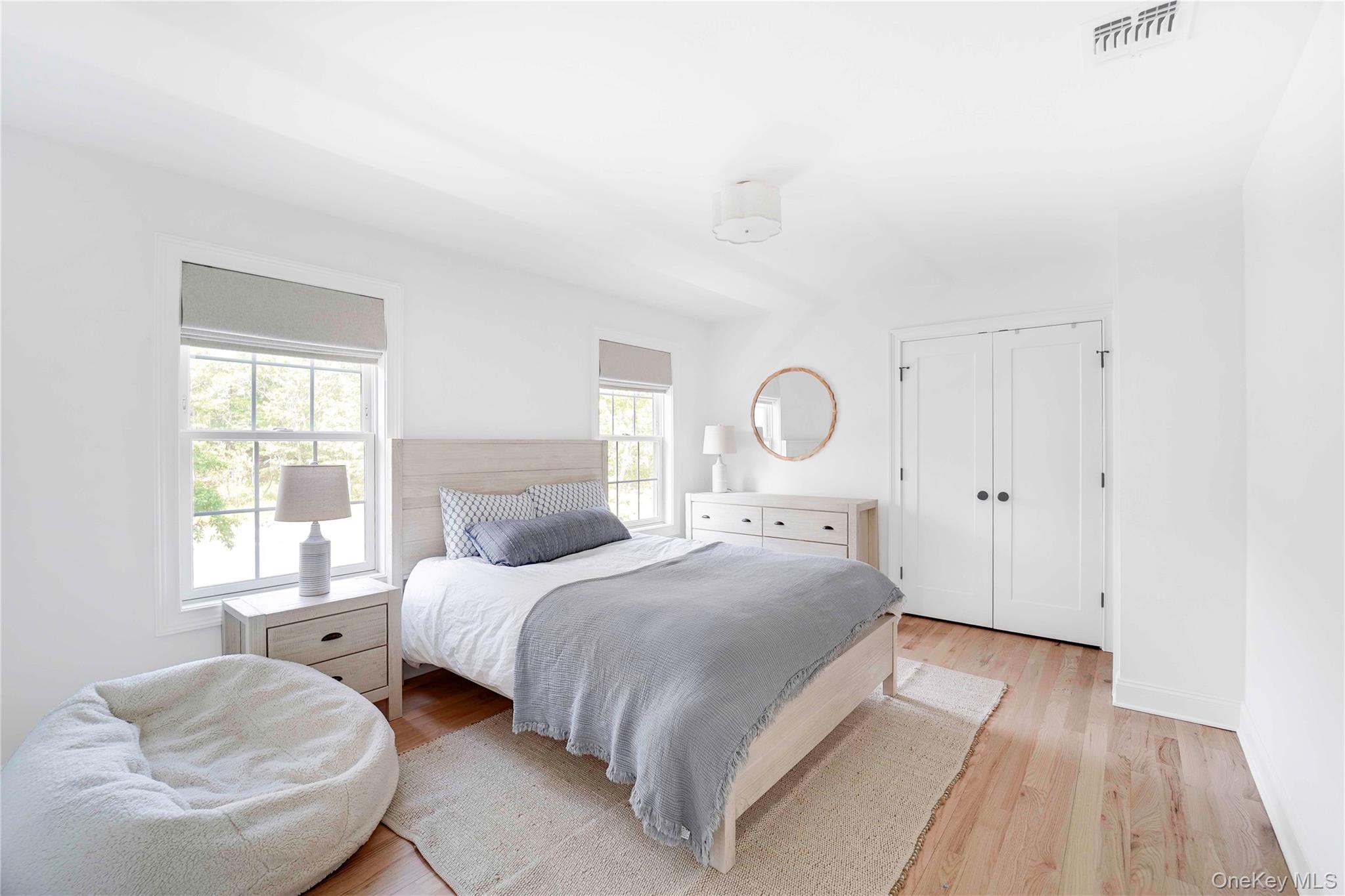 29 Gateway Court, Hampton Bays, NY 11946