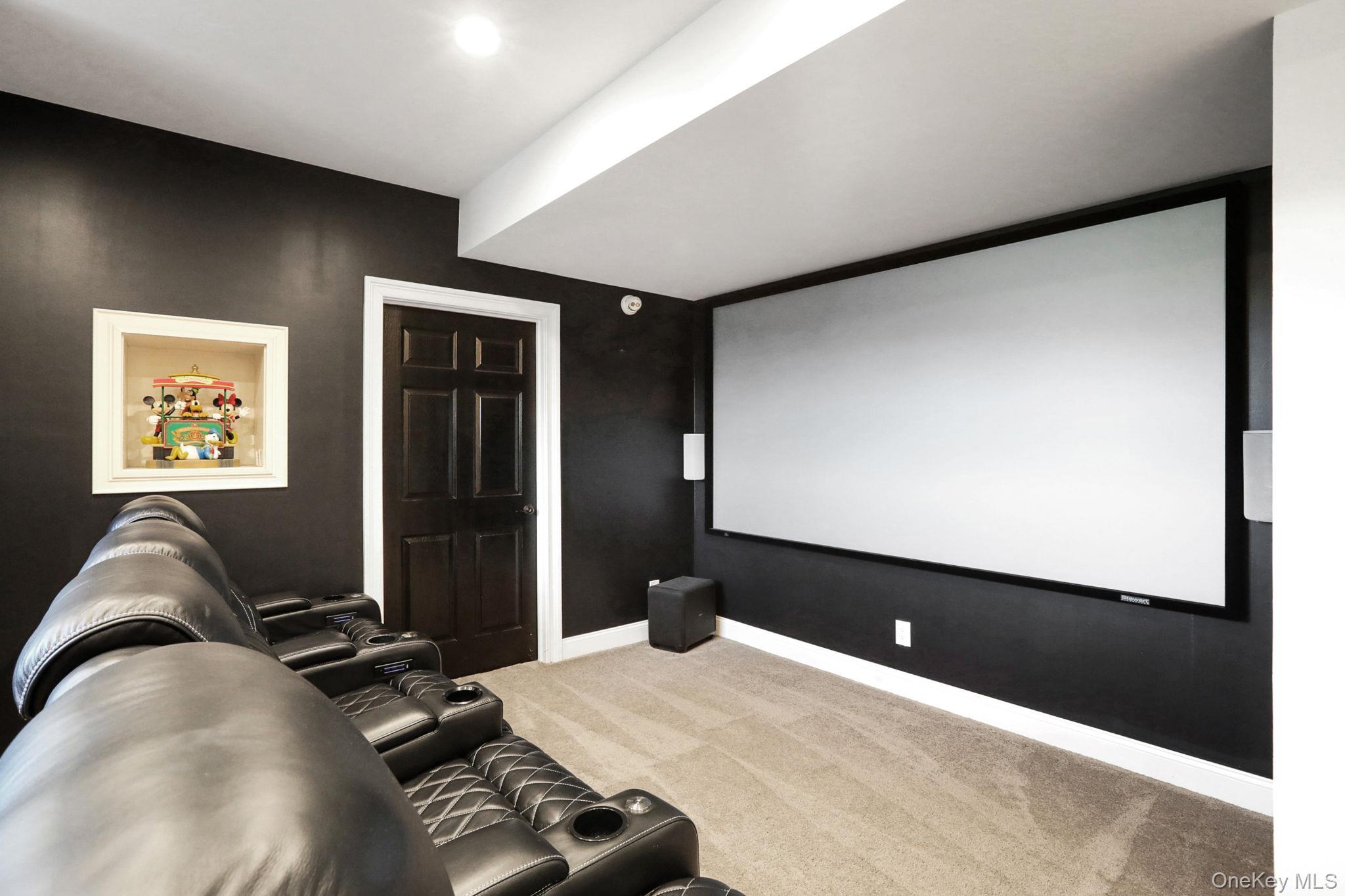 28 Viola Court, Wappingers Falls, NY 12590