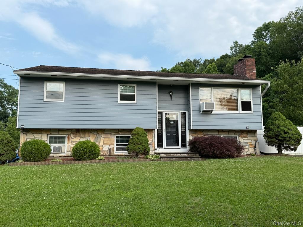 87 Ellis Avenue, Newburgh, NY 12550