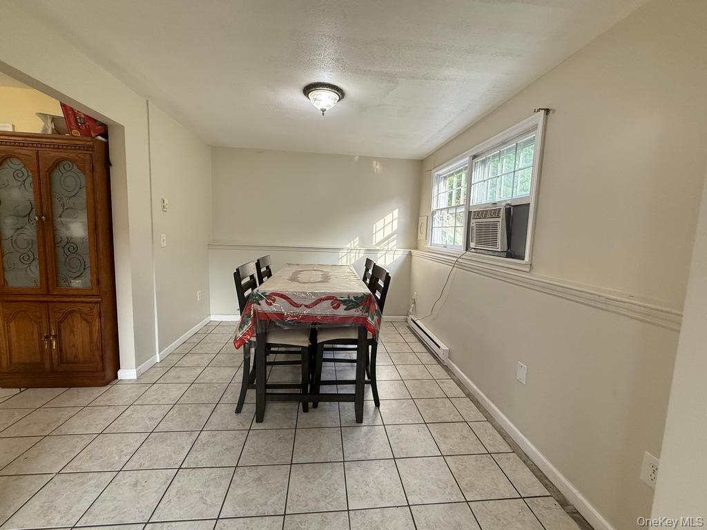 87 Ellis Avenue, Newburgh, NY 12550