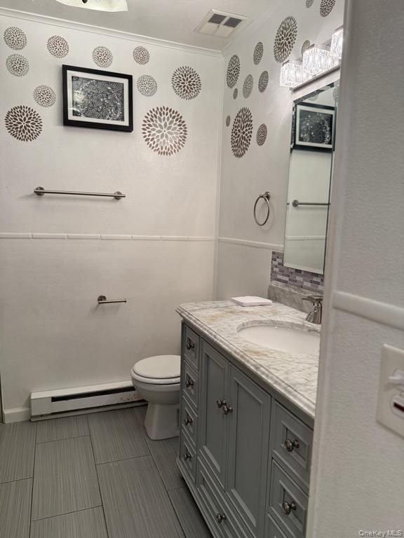 87 Ellis Avenue, Newburgh, NY 12550