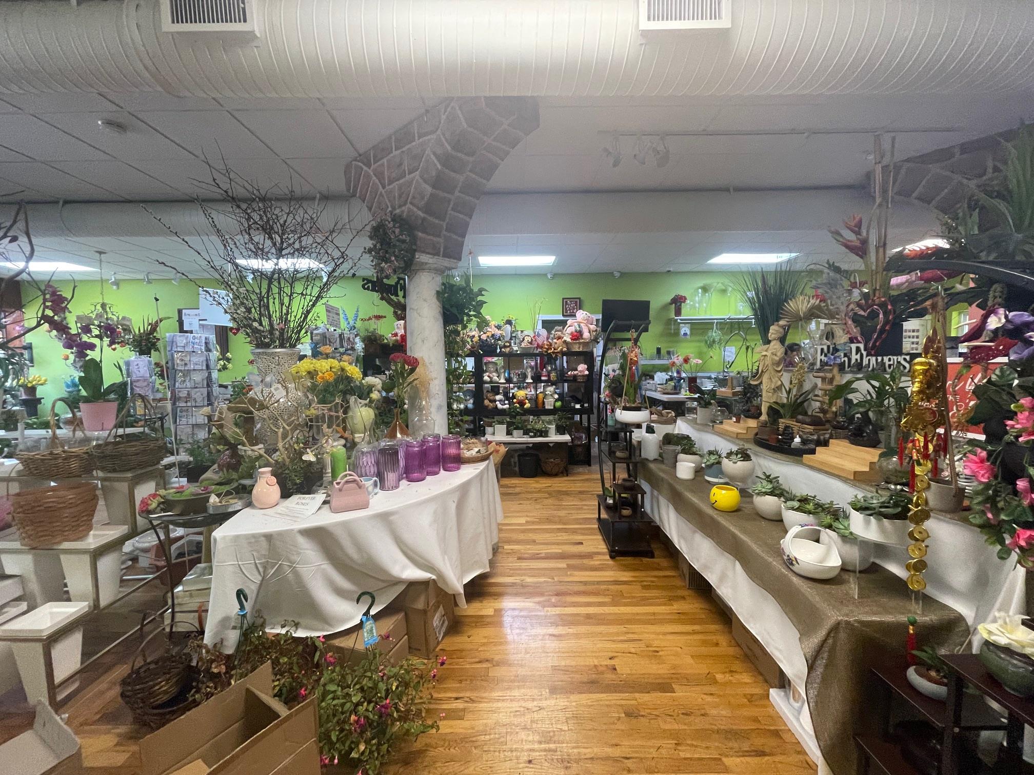 Huntington, NY 11743