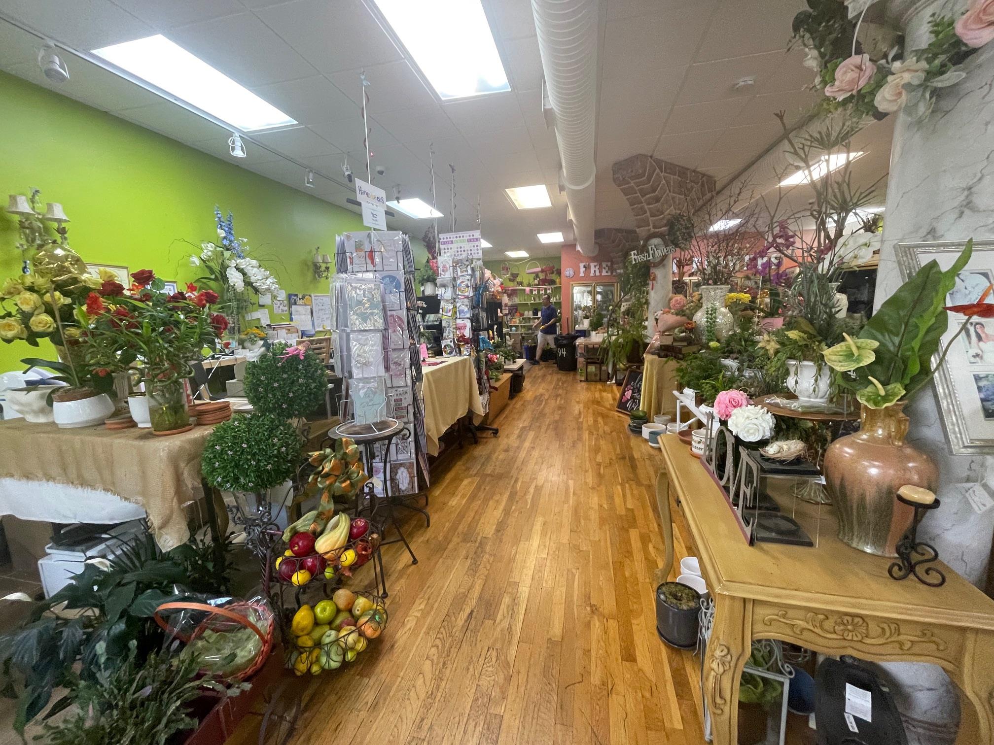 Huntington, NY 11743