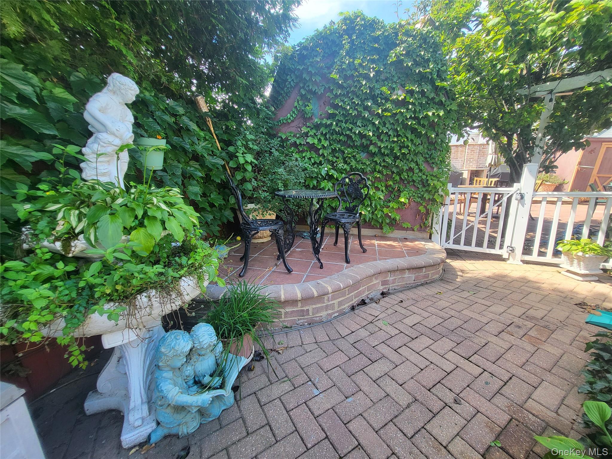 413 51st Street, Lindenhurst, NY 11757