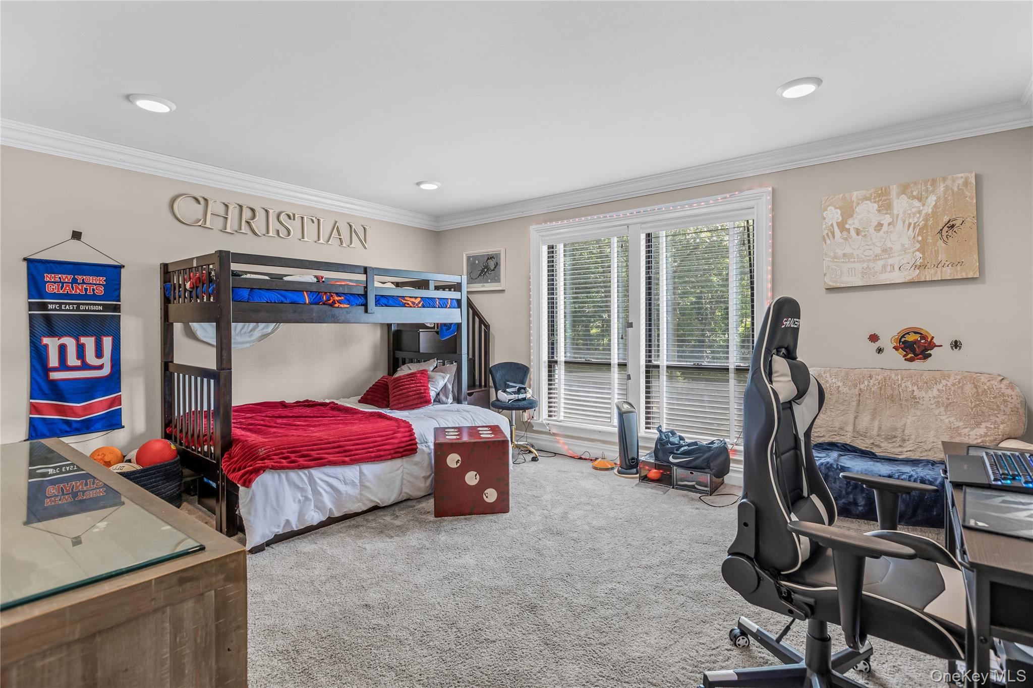 6 Fox Hunt Court, Huntington, NY 11743