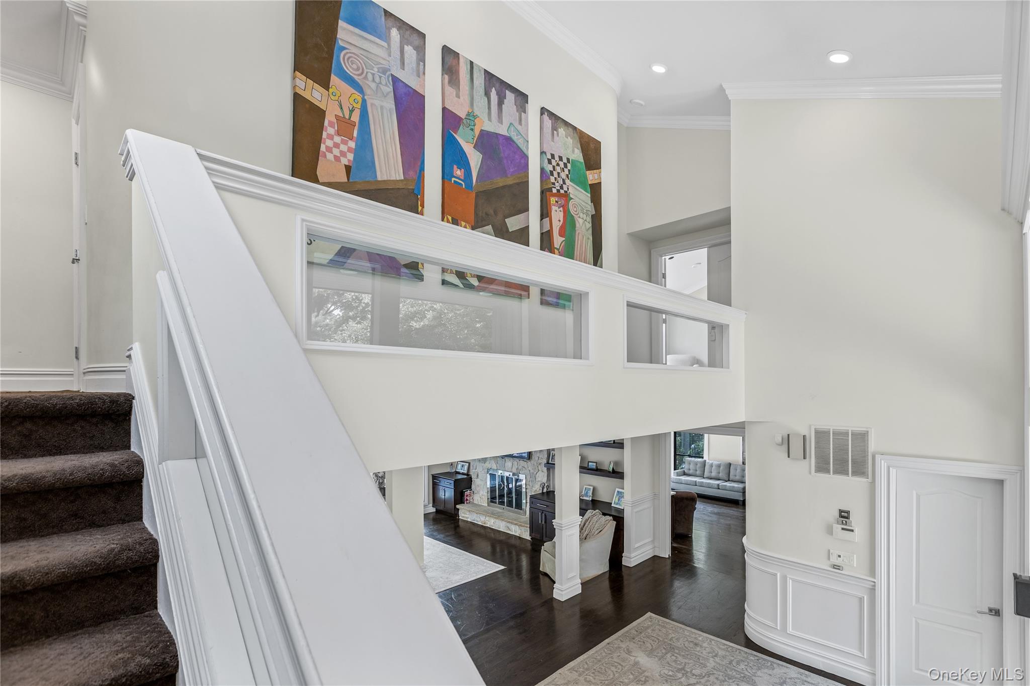 6 Fox Hunt Court, Huntington, NY 11743