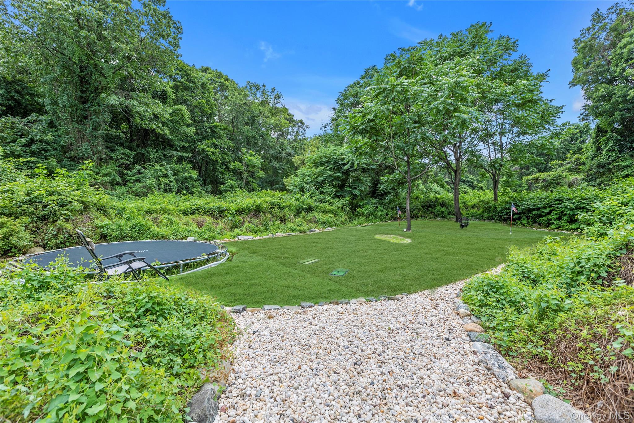 6 Fox Hunt Court, Huntington, NY 11743