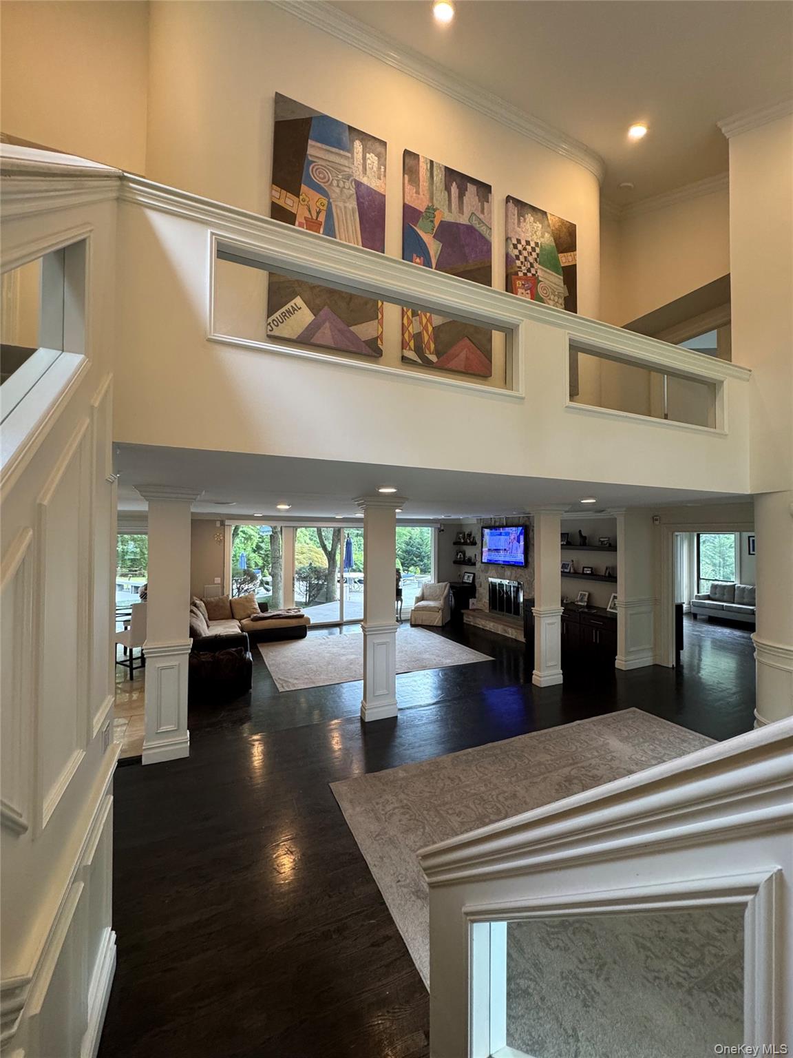 6 Fox Hunt Court, Huntington, NY 11743