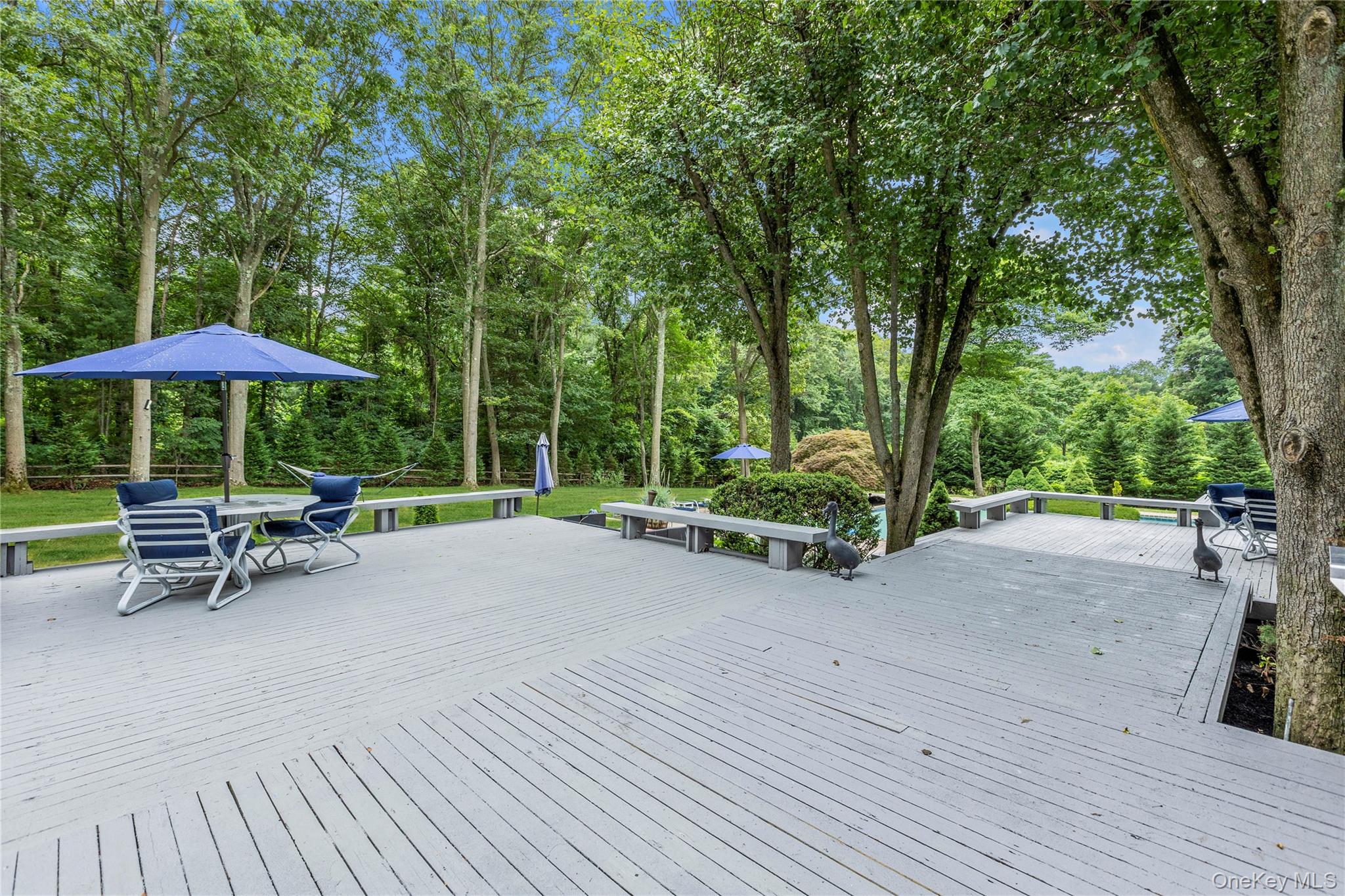 6 Fox Hunt Court, Huntington, NY 11743