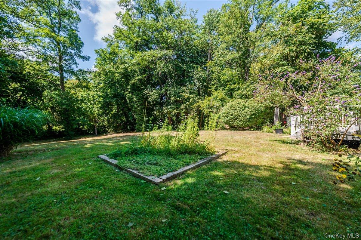 237 Oakwood Road, Huntington, NY 11743