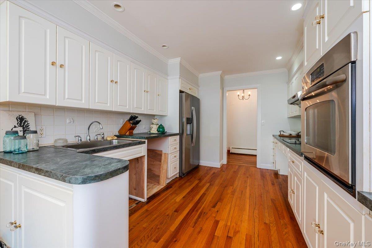 237 Oakwood Road, Huntington, NY 11743