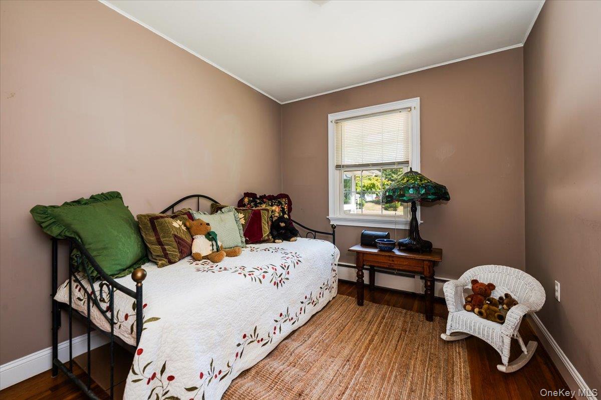 237 Oakwood Road, Huntington, NY 11743