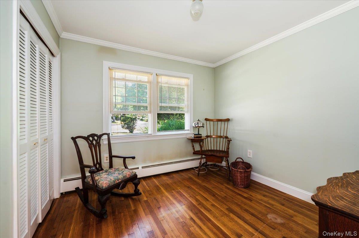 237 Oakwood Road, Huntington, NY 11743