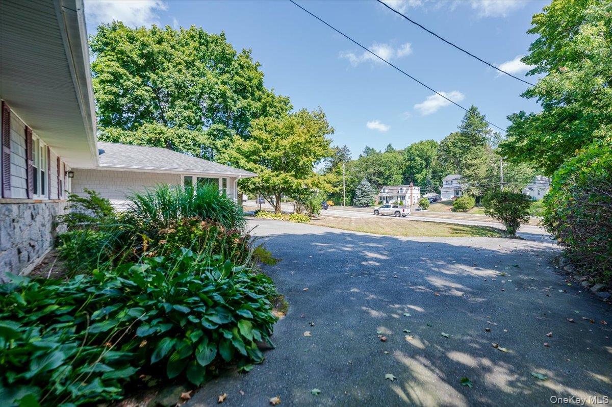 237 Oakwood Road, Huntington, NY 11743