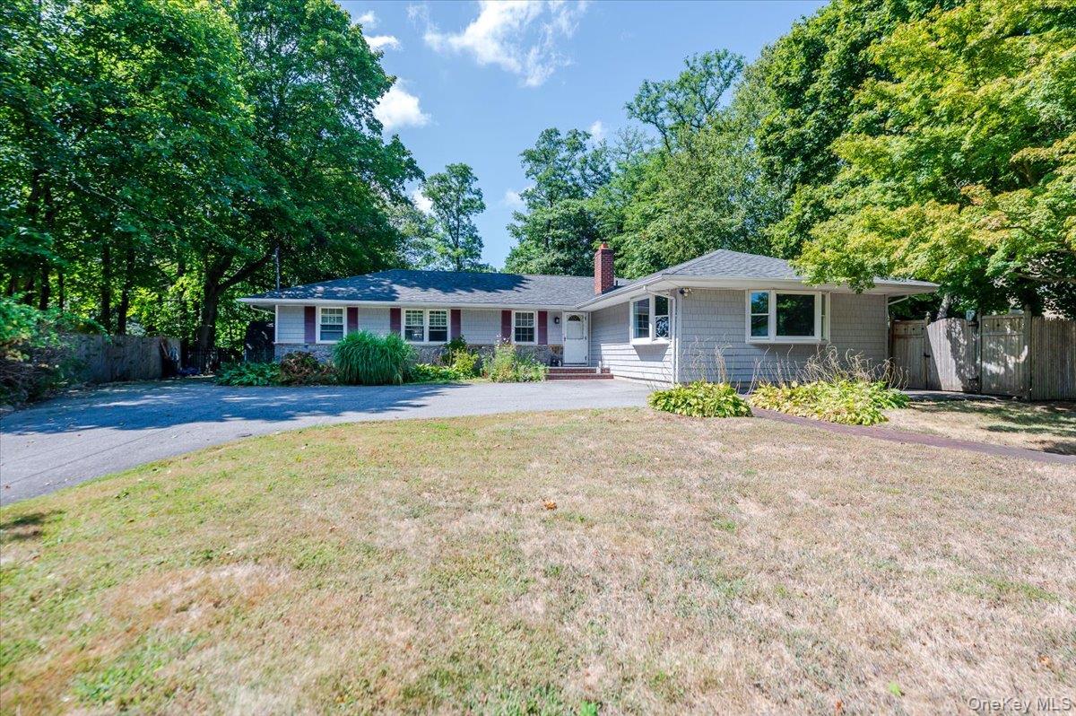 237 Oakwood Road, Huntington, NY 11743