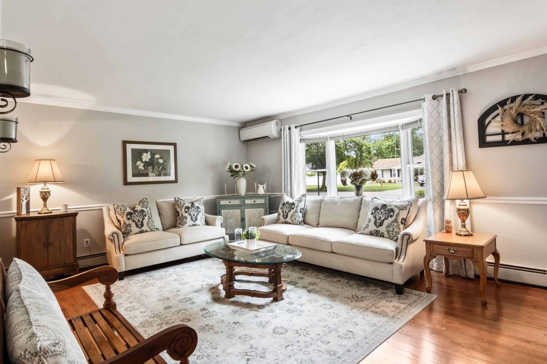 5 Barnaby Lane, Mount Sinai, NY 11766
