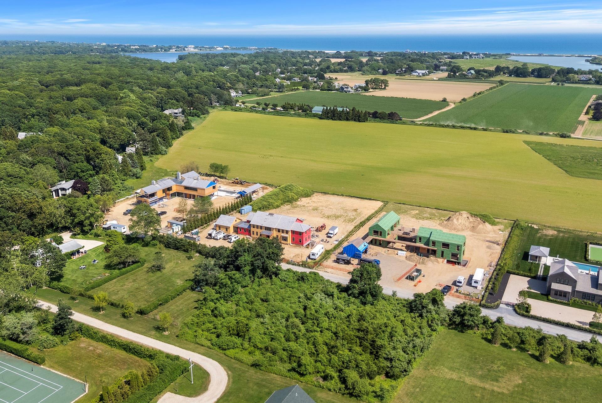 48 Sayres Path, Wainscott, NY 11975