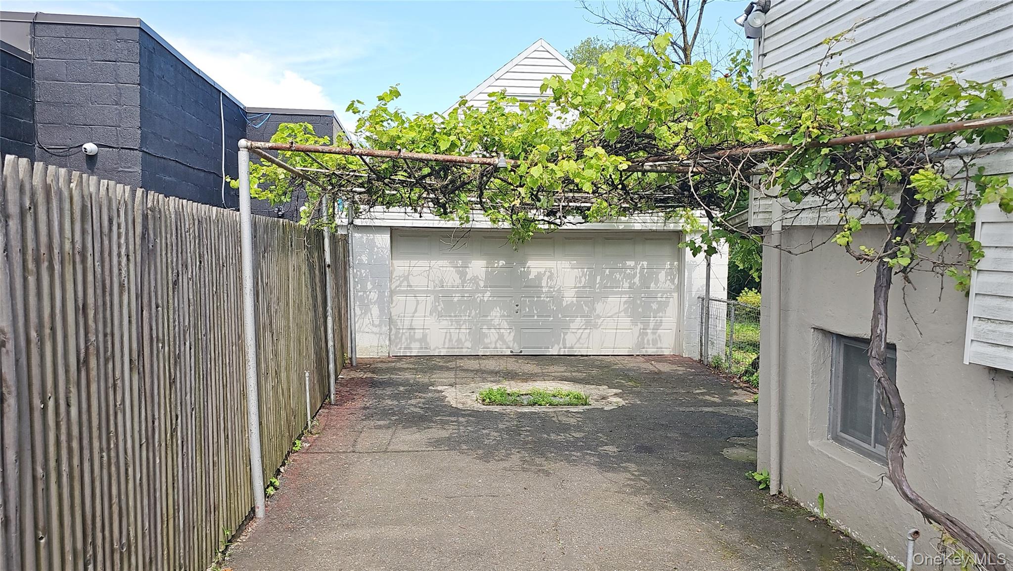 507 S 6th Avenue, Mount Vernon, NY 10550