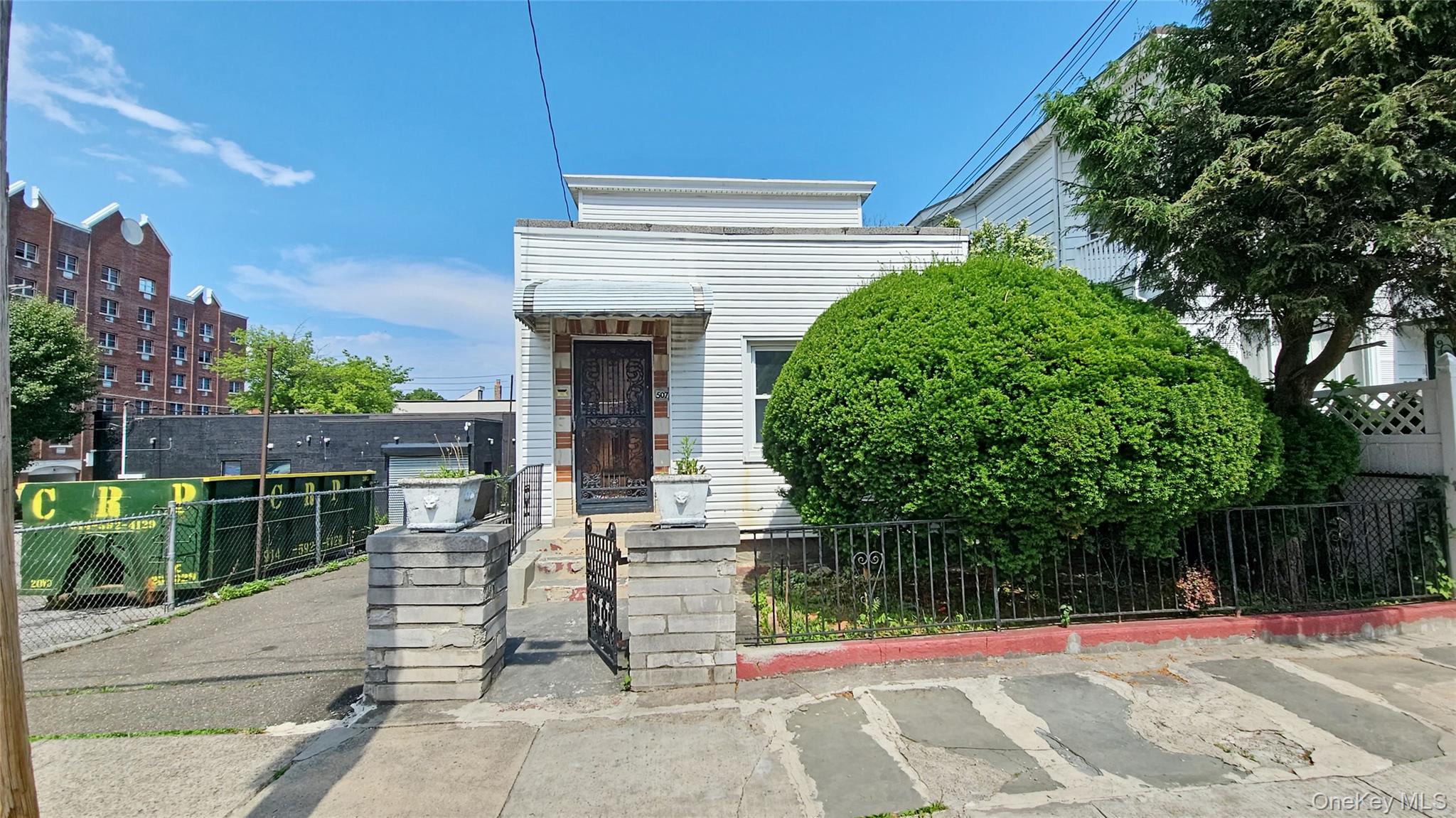 507 S 6th Avenue, Mount Vernon, NY 10550