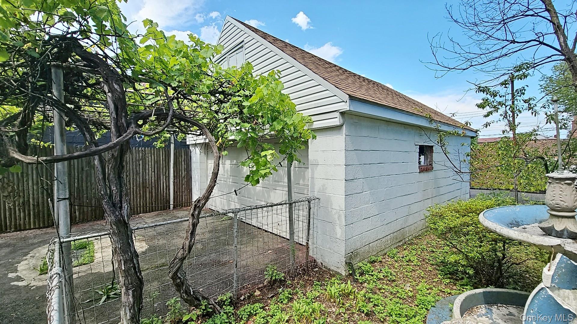 507 S 6th Avenue, Mount Vernon, NY 10550