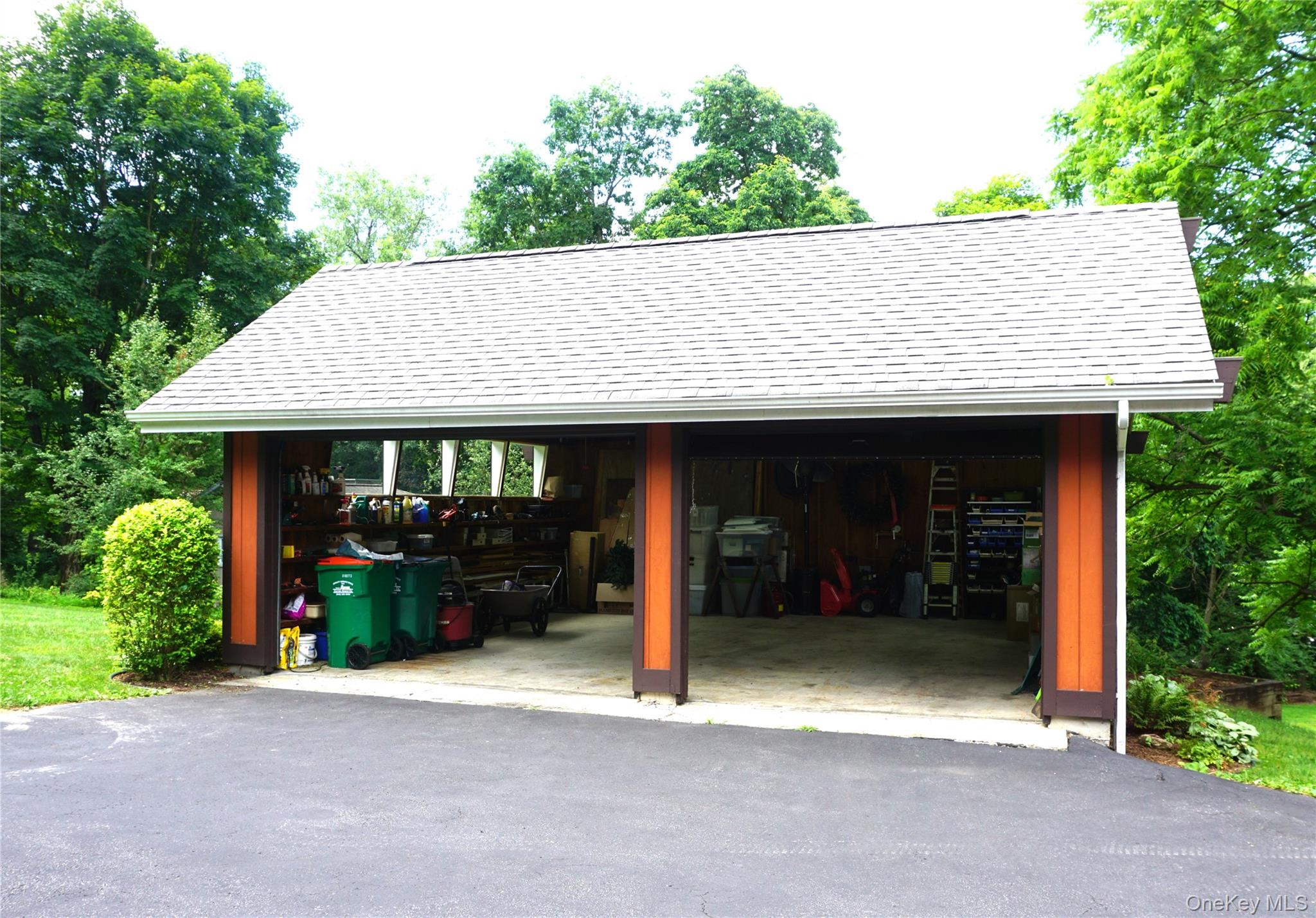 207 E Hook Road, Hopewell Junction, NY 12533