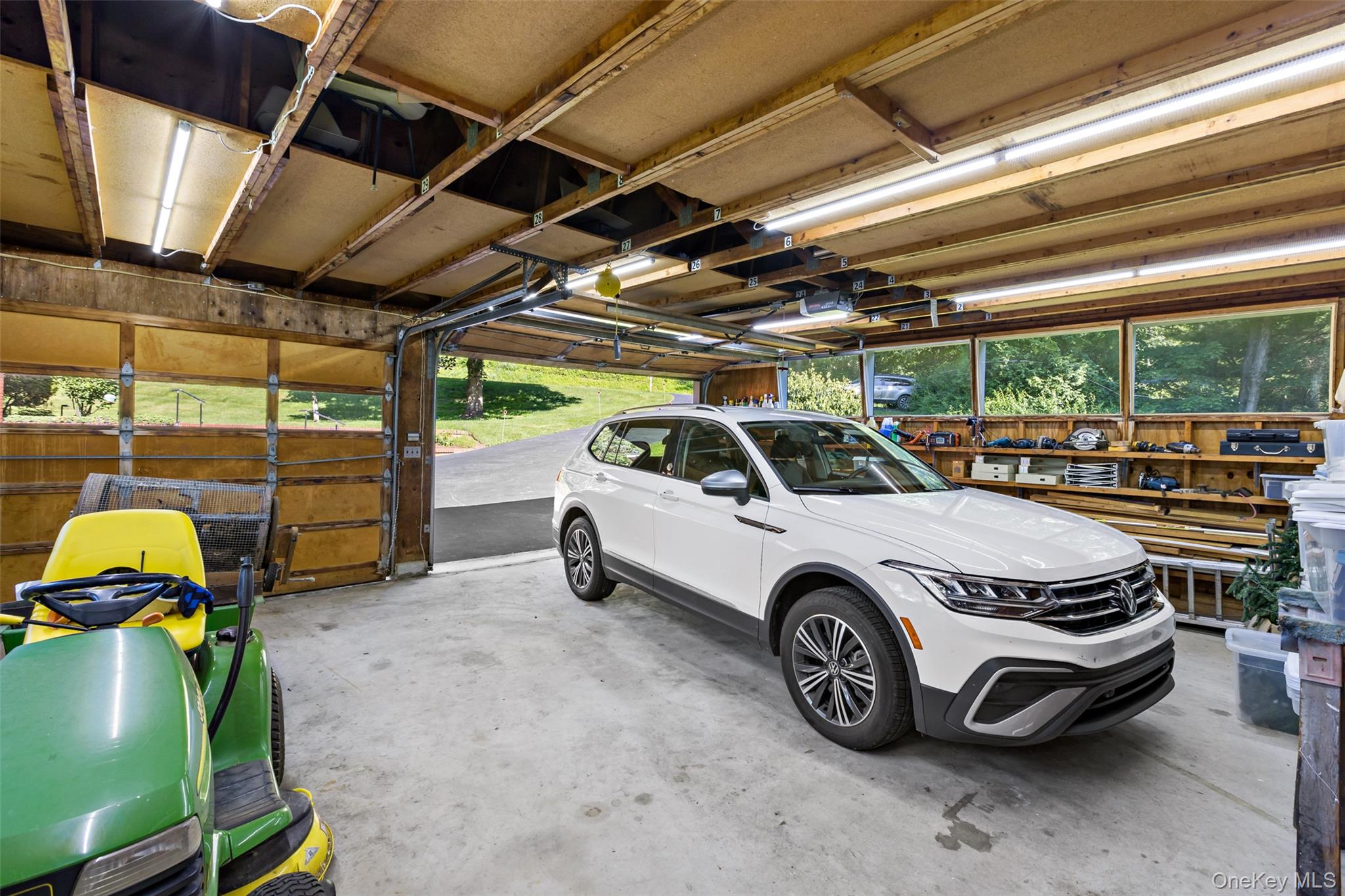 207 E Hook Road, Hopewell Junction, NY 12533