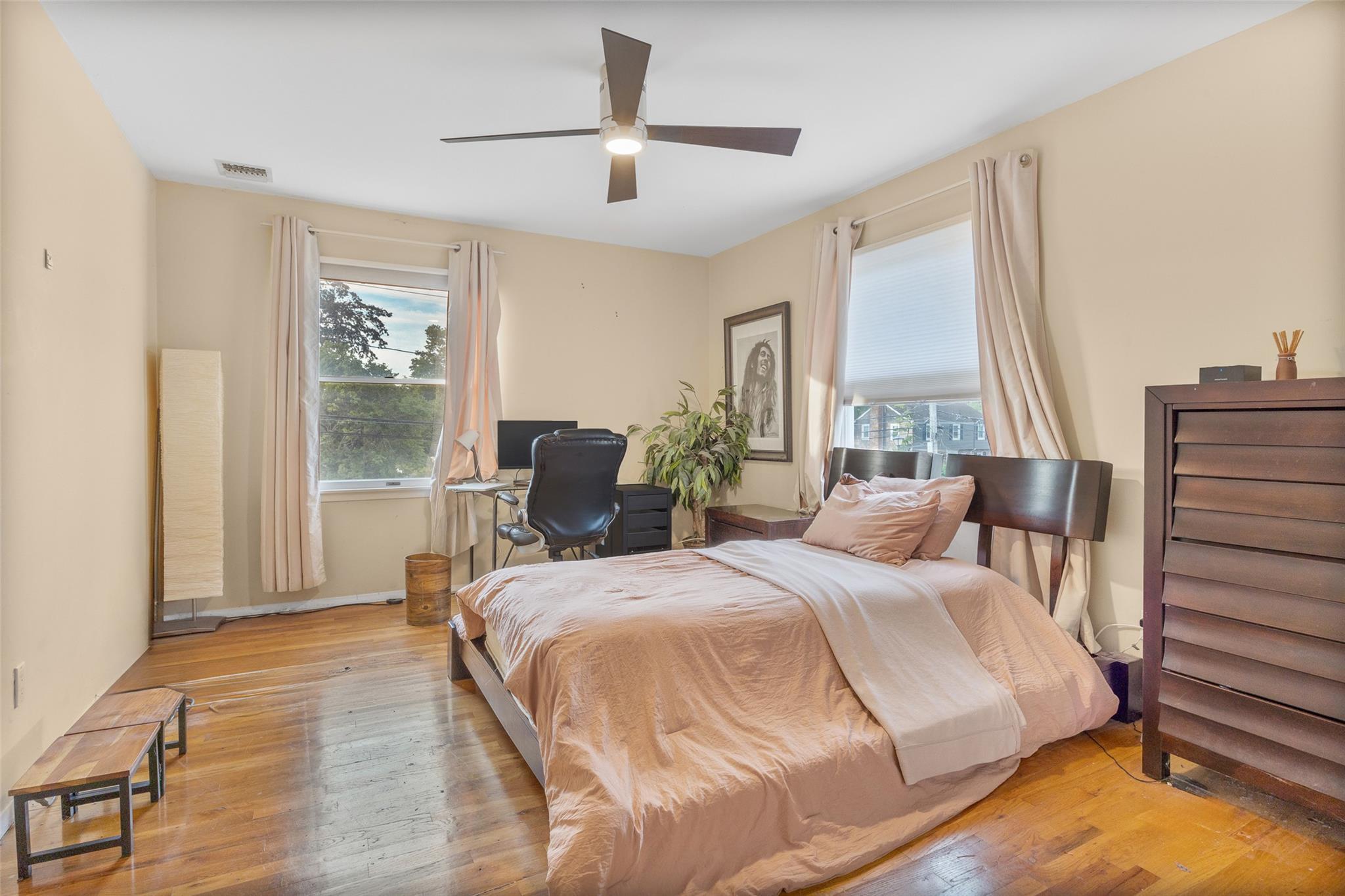 266 Park Avenue, Westbury, NY 11590